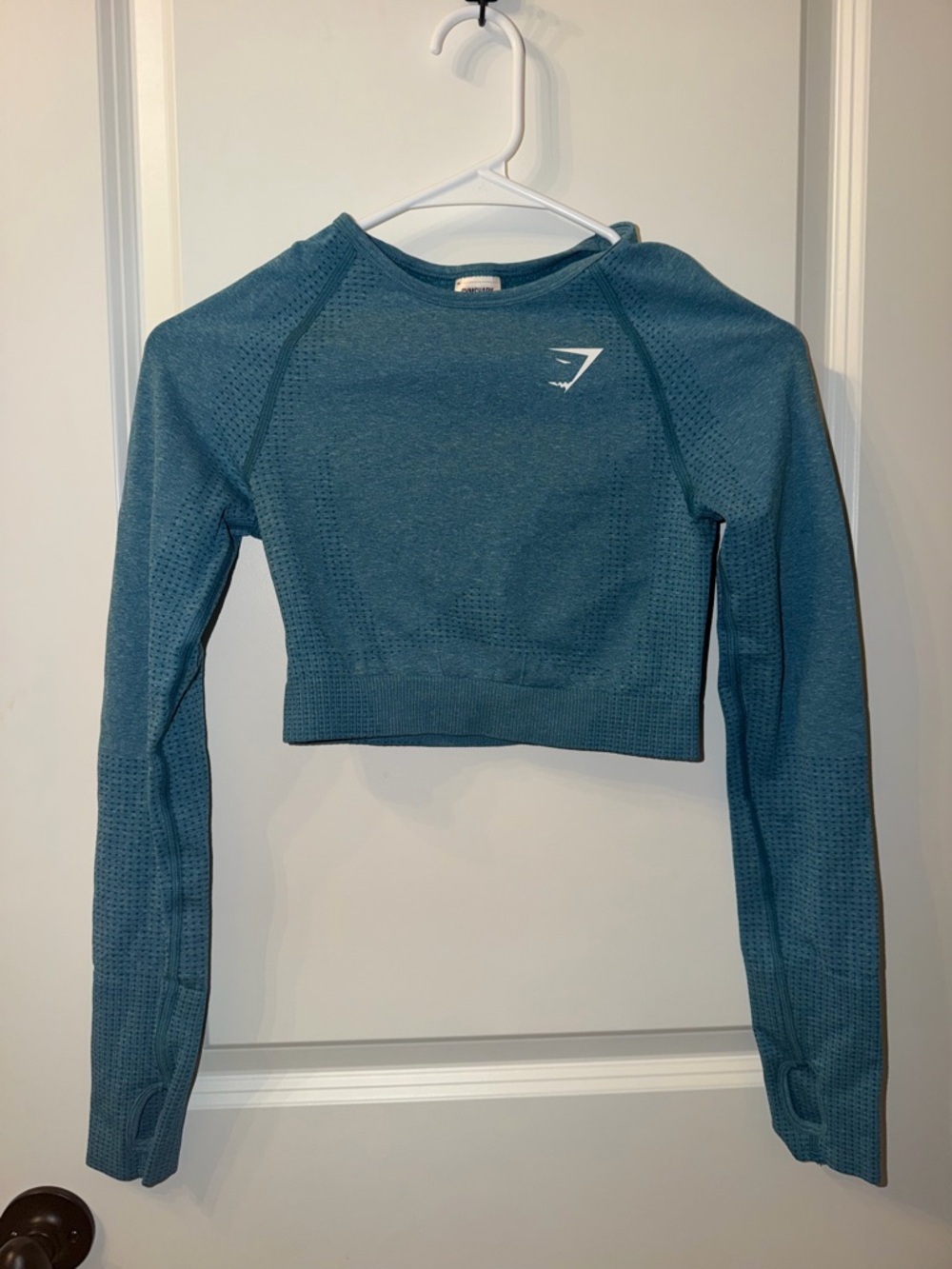 Gymshark Long Sleeve cropped fitted top Size- S